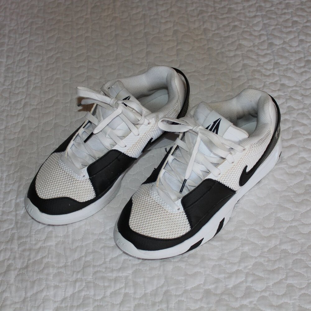 Nike Ja Morant One Sneakers